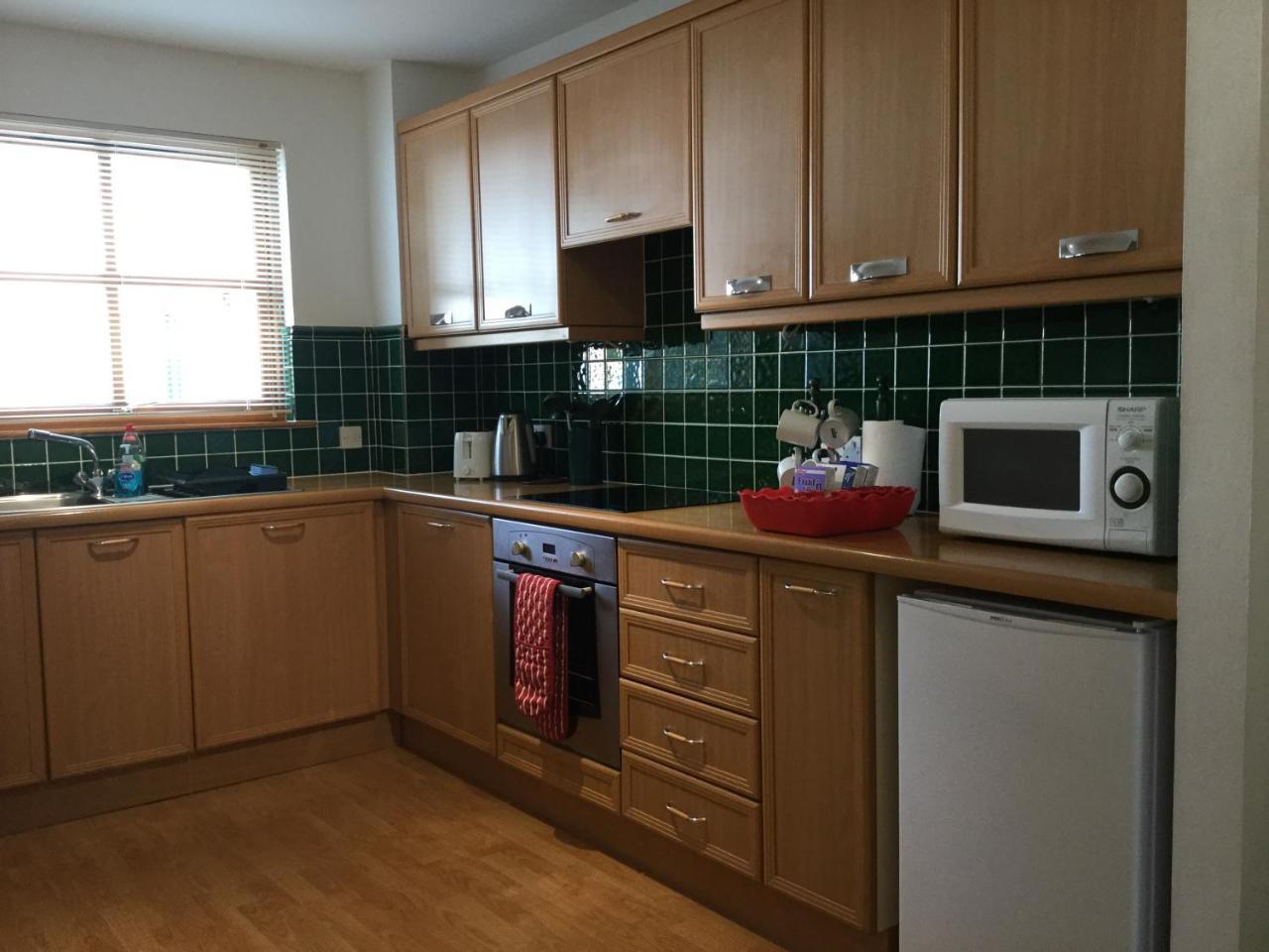 Two-Bedroom Apartment - Golf View Free Parking Інвернесс Екстер'єр фото